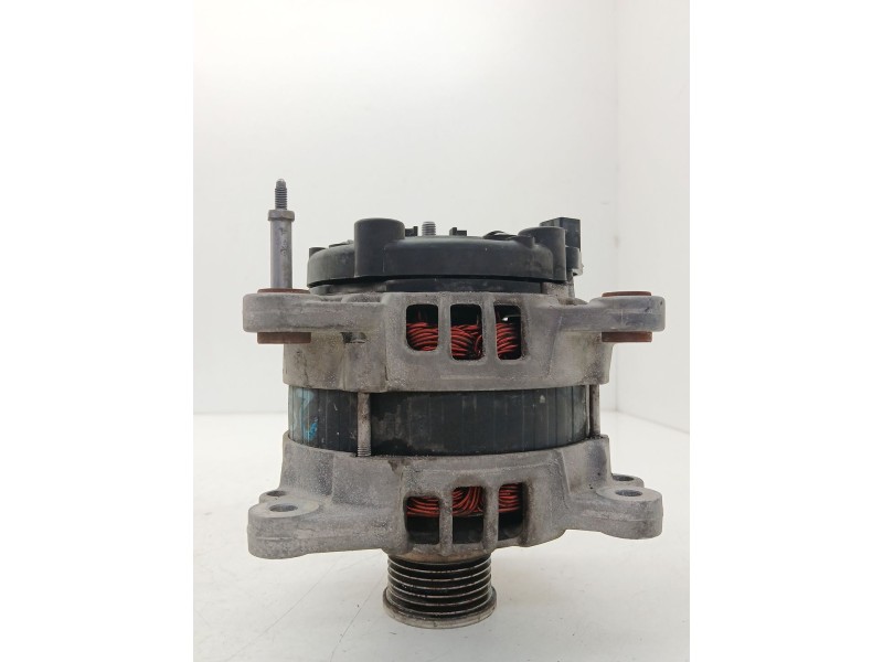 Recambio de alternador para seat leon (5f1) 1.6 tdi referencia OEM IAM 03L903023K  