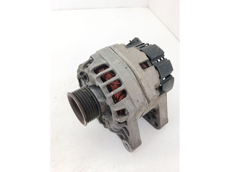 Recambio de alternador para peugeot 206 hatchback (2a/c) 1.6 16v referencia OEM IAM 9642879980  
							