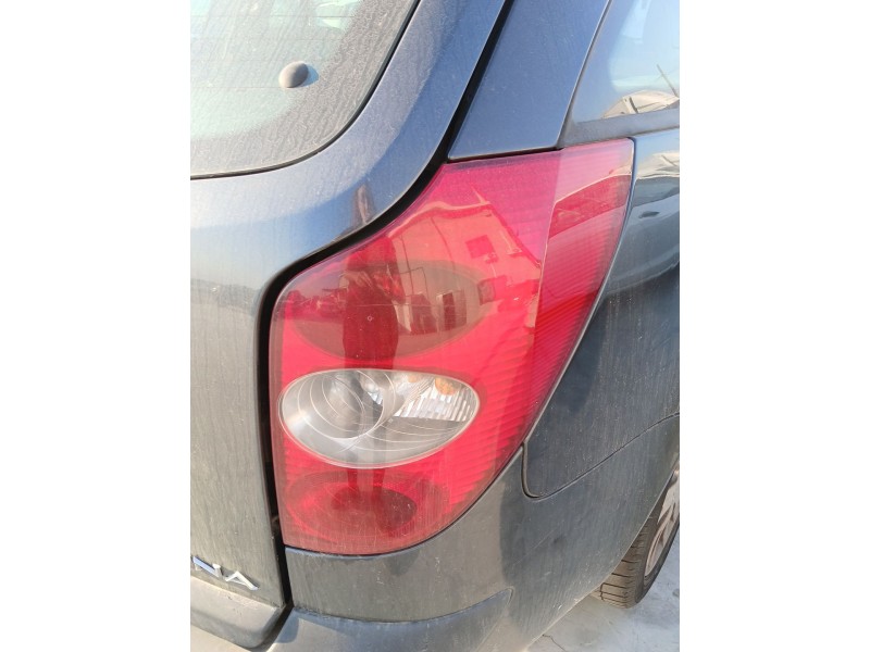 Recambio de piloto trasero derecho para renault laguna ii grandtour (kg0/1_) 1.9 dci (kg0g) referencia OEM IAM   
							