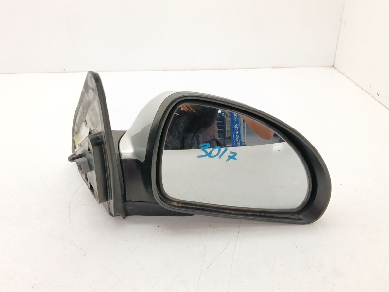 Recambio de retrovisor derecho para kia cee´d sw (ed) 1.6 crdi 115 referencia OEM IAM   