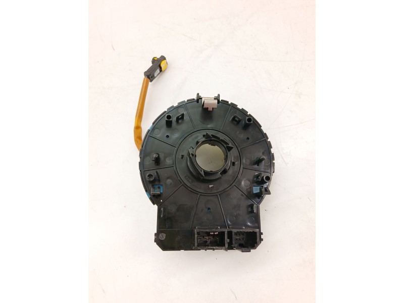Recambio de anillo airbag para kia cee´d sw (ed) 1.6 crdi 115 referencia OEM IAM HY3E700845  
							