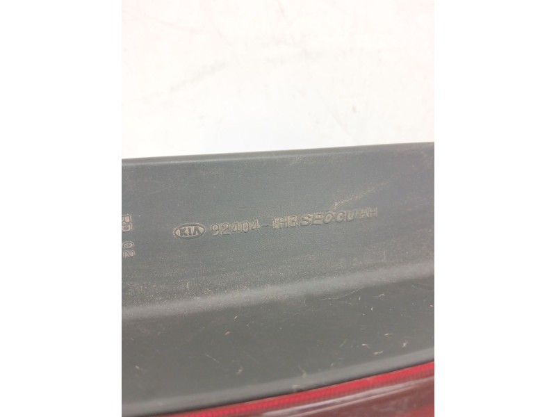 Recambio de piloto trasero derecho para kia cee´d sw (ed) 1.6 crdi 115 referencia OEM IAM 924041H3  
							