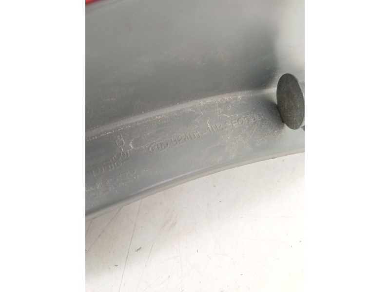 Recambio de piloto trasero izquierdo para kia cee´d sw (ed) 1.6 crdi 115 referencia OEM IAM   
							