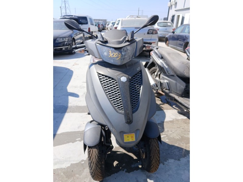 piaggio mp3 del año 2016
							