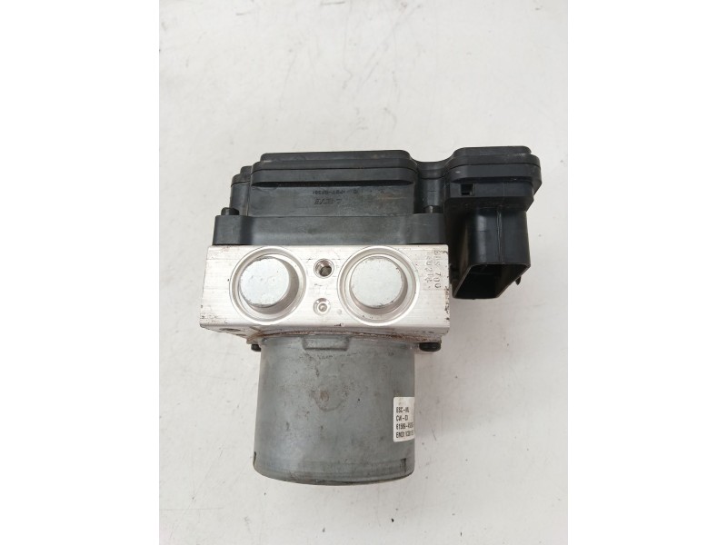 Recambio de abs para hyundai i20 essence referencia OEM IAM 58900C8390  