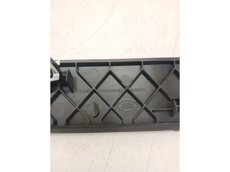 Recambio de moldura para land rover range rover iv (l405) 3.0 sdv6 4x4 referencia OEM IAM DK62045A63  
							