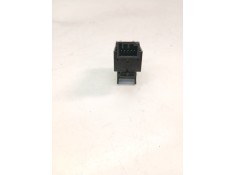 Recambio de mando elevalunas trasero derecho para land rover range rover iv (l405) 3.0 sdv6 4x4 referencia OEM IAM    2