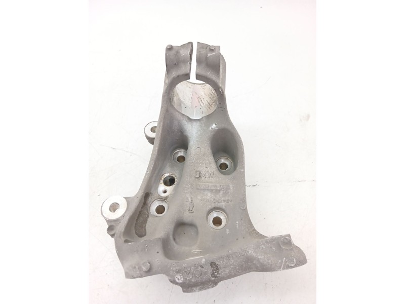 Recambio de mangueta delantera izquierda para bmw 1 (f20) 116 d referencia OEM IAM 679228504  
