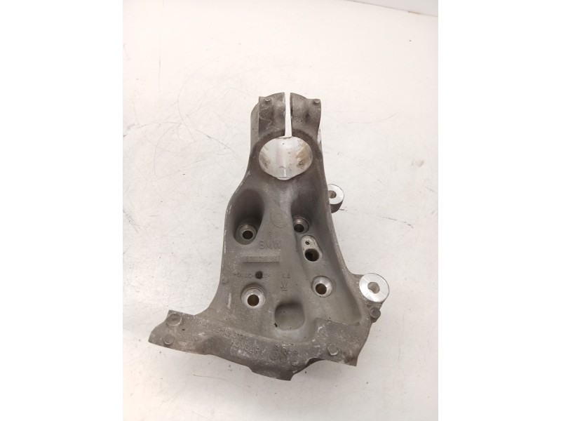 Recambio de mangueta delantera derecha para bmw 1 (f20) 116 d referencia OEM IAM 679228604  