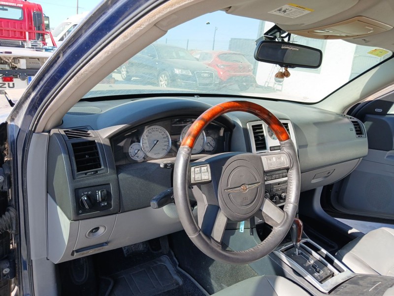 chrysler 300c (lx, le) del año 2005
							