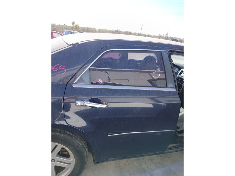 Recambio de puerta trasera derecha para chrysler 300c (lx, le) 3.0 crd referencia OEM IAM   