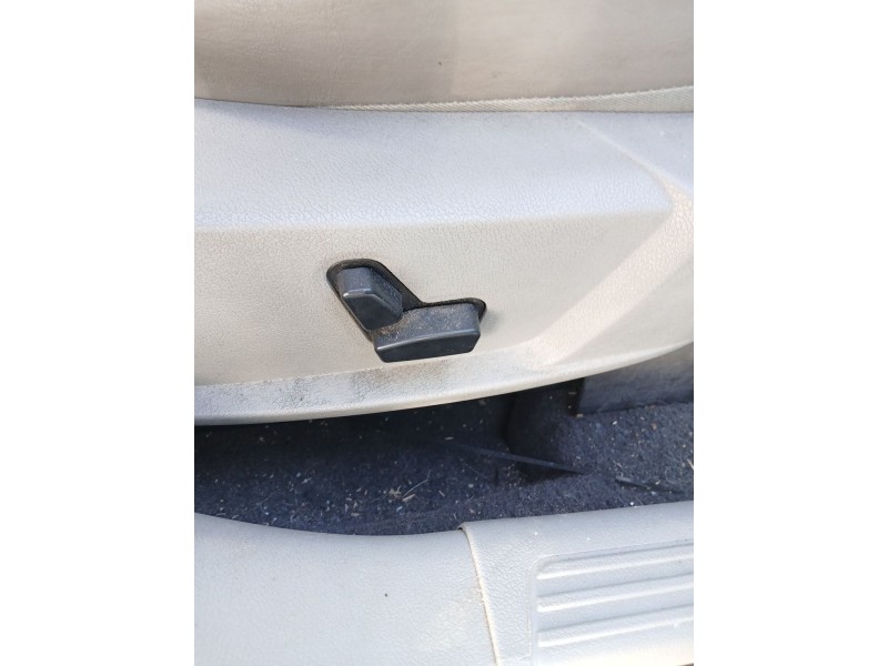 Recambio de asiento delantero derecho para chrysler 300c (lx, le) 3.0 crd referencia OEM IAM   
							