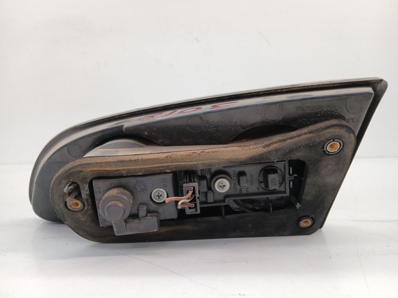 Recambio de piloto trasero izquierdo interior para seat ibiza iii (6l1) 1.4 16v referencia OEM IAM 6L6945093  
							