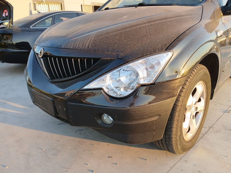 Recambio de paragolpes delantero para ssangyong actyon i 2.0 xdi referencia OEM IAM   