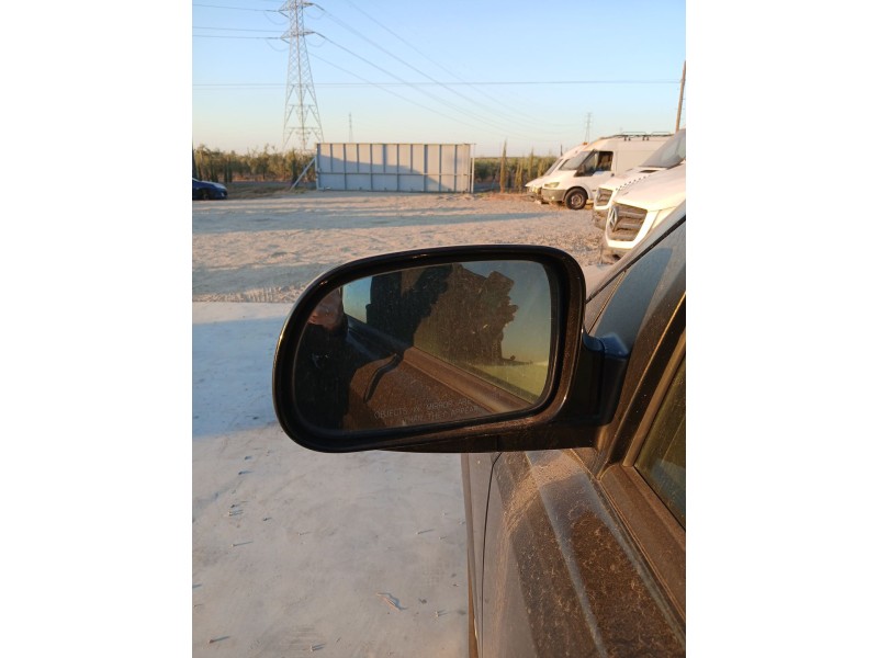 Recambio de retrovisor izquierdo para ssangyong actyon i 2.0 xdi referencia OEM IAM   