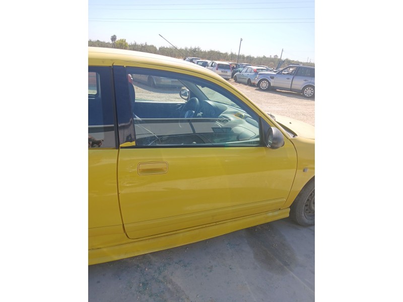 Recambio de puerta delantera derecha para mg zr 105 referencia OEM IAM   