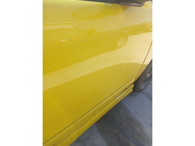 Recambio de puerta delantera derecha para mg zr 105 referencia OEM IAM   
							