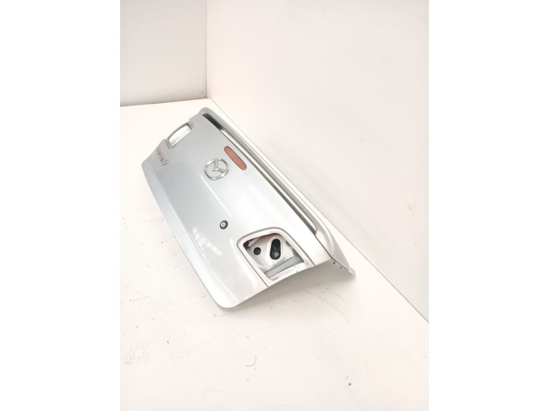 Recambio de porton trasero para mazda 3 sedán (bk) 1.6 di turbo (bk12y) referencia OEM IAM   