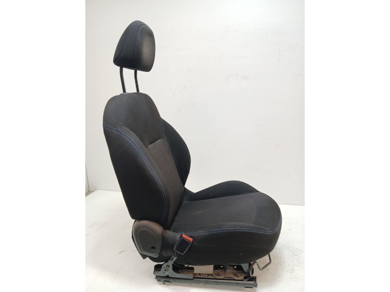 Recambio de asiento delantero izquierdo para peugeot 208 i (ca_, cc_) 1.2 puretech 82 referencia OEM IAM   