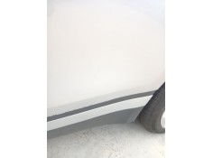 Recambio de puerta trasera izquierda para land rover range rover velar (l560) 2.0 d180 td4 4x4 referencia OEM IAM    2