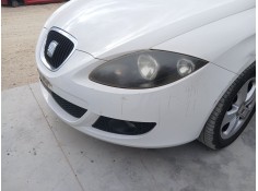 Recambio de paragolpes delantero para seat leon (1p1) 1.4 tsi referencia OEM IAM    2