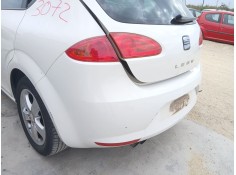 Recambio de paragolpes trasero para seat leon (1p1) 1.4 tsi referencia OEM IAM    2
