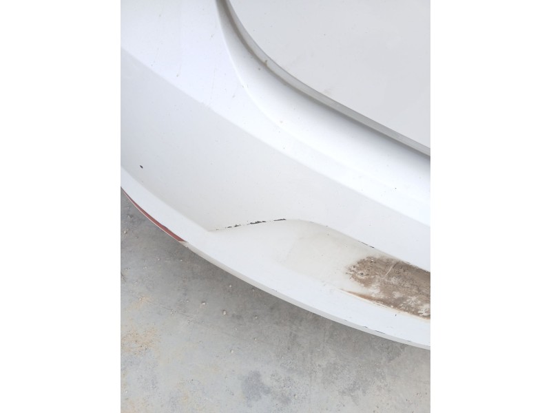 Recambio de paragolpes trasero para seat leon (1p1) 1.4 tsi referencia OEM IAM   
							
