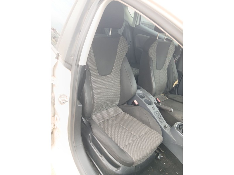 Recambio de asiento delantero derecho para seat leon (1p1) 1.4 tsi referencia OEM IAM   