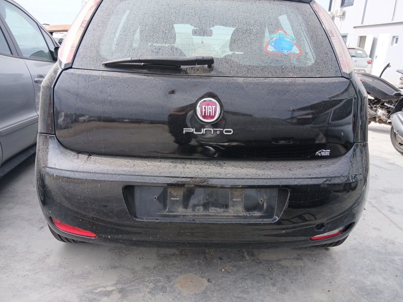 Recambio de paragolpes trasero para fiat punto (199_) 1.3 d multijet referencia OEM IAM   