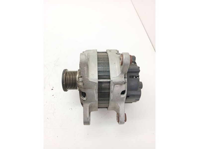 Recambio de alternador para renault captur i (j5_, h5_) 1.2 tce 120 referencia OEM IAM 231006677R  