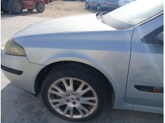 Recambio de aleta delantera izquierda para renault laguna ii (bg0/1_) 1.9 dci (bg08, bg0g) referencia OEM IAM   