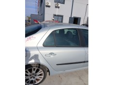 Recambio de puerta trasera derecha para renault laguna ii (bg0/1_) 1.9 dci (bg08, bg0g) referencia OEM IAM   