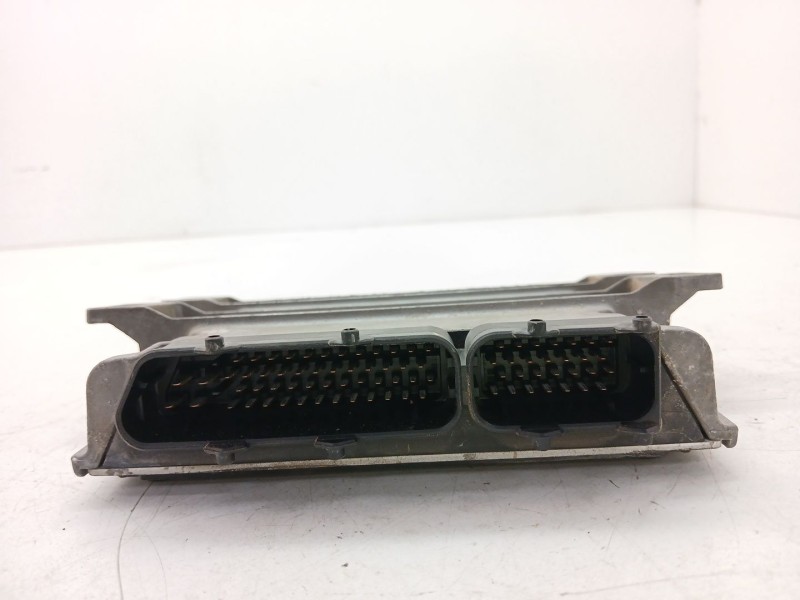 Recambio de centralita motor uce para mg zr 105 referencia OEM IAM NNW006330  
							