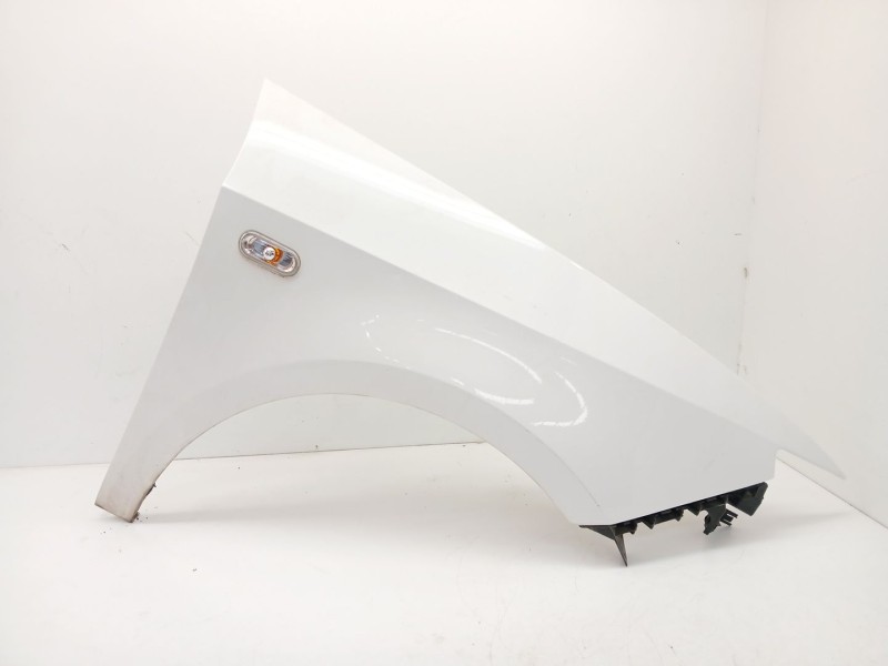 Recambio de aleta delantera derecha para seat ibiza iv (6j5, 6p1) 1.2 referencia OEM IAM   