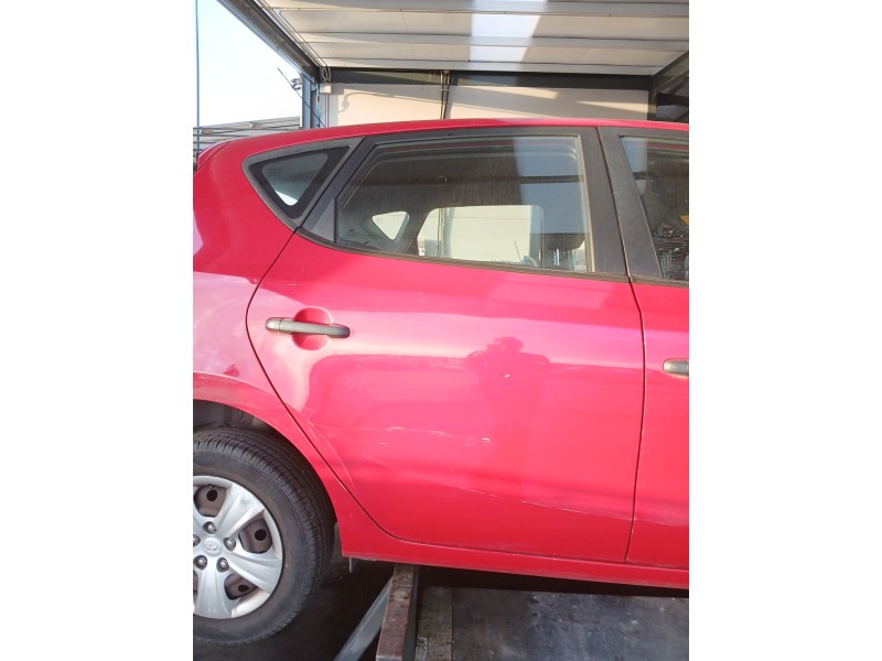 Recambio de puerta trasera derecha para hyundai i30 (fd) 1.6 crdi referencia OEM IAM   