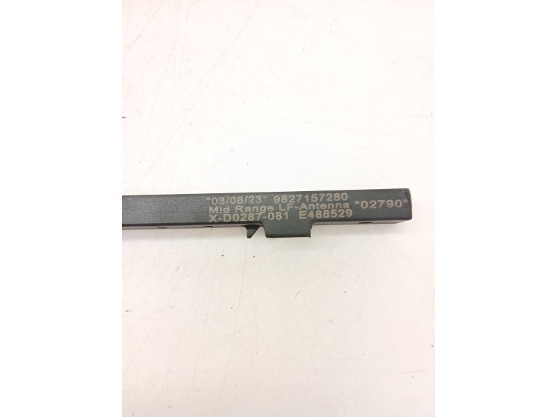 Recambio de antena para opel mokka 1.2 (76) referencia OEM IAM 9827157280  
							
