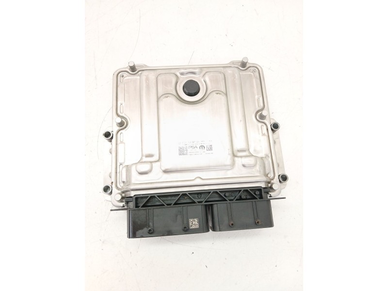 Recambio de centralita motor uce para opel mokka 1.2 (76) referencia OEM IAM 9858323580  