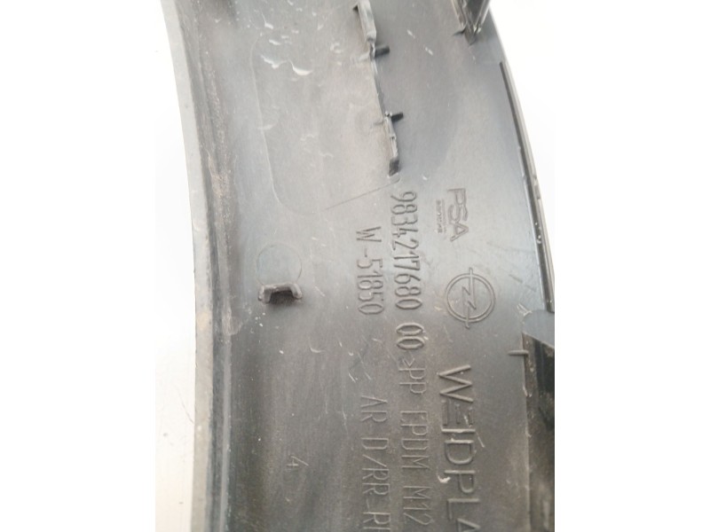Recambio de aletin trasero derecho para opel mokka 1.2 (76) referencia OEM IAM   