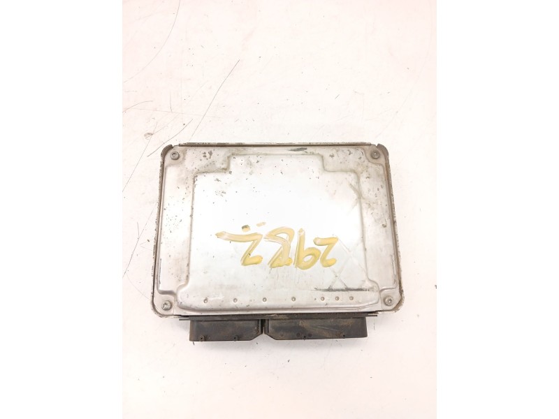 Recambio de centralita motor uce para seat ibiza iii (6l1) 1.9 sdi referencia OEM IAM 038906012HP  