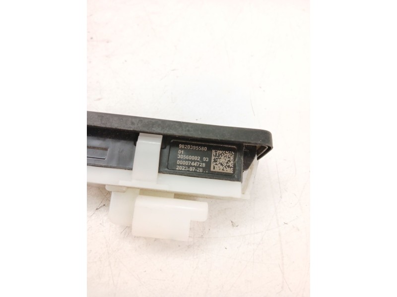 Recambio de maneta exterior porton para opel mokka 1.2 (76) referencia OEM IAM 9820395580  