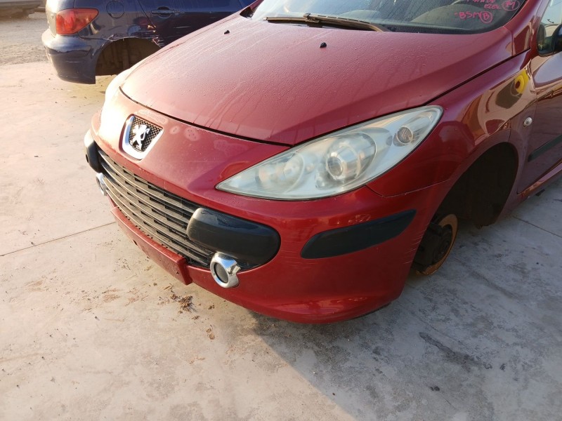 Recambio de paragolpes delantero para peugeot 307 (3a/c) 1.6 hdi referencia OEM IAM   
