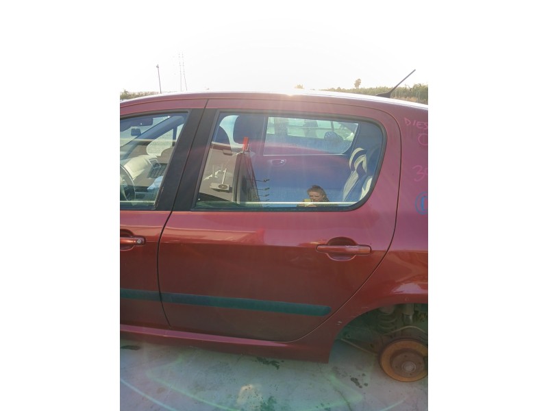 Recambio de puerta trasera izquierda para peugeot 307 (3a/c) 1.6 hdi referencia OEM IAM   