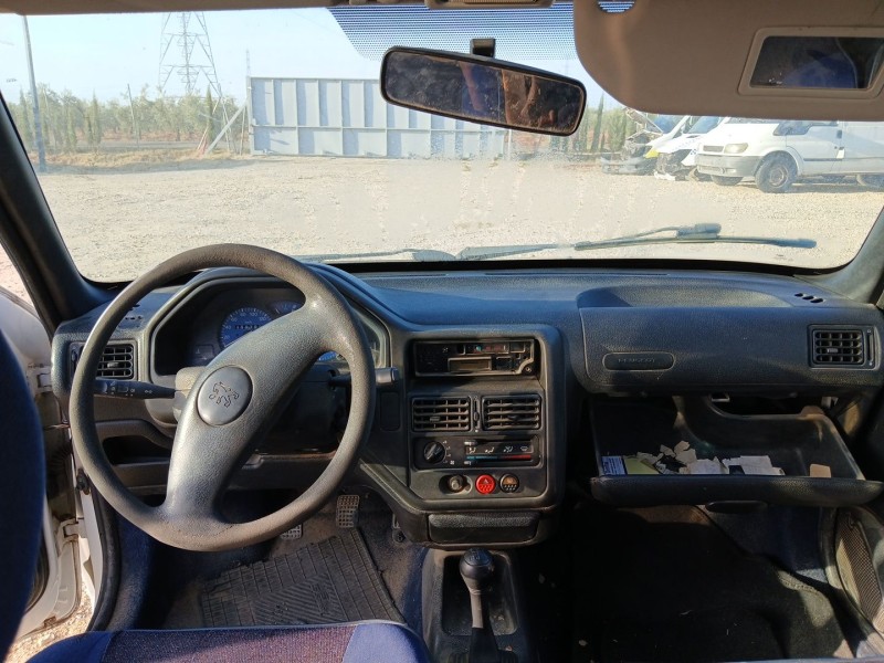 peugeot 106 ii (1a_, 1c_) del año 1998
							