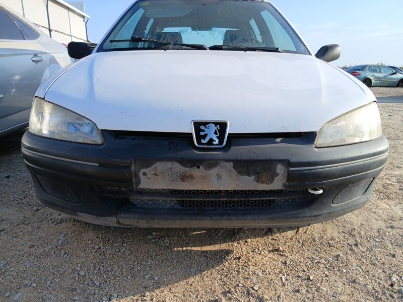 Recambio de paragolpes delantero para peugeot 106 ii (1a_, 1c_) 1.1 i referencia OEM IAM   