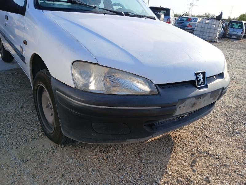 Recambio de paragolpes delantero para peugeot 106 ii (1a_, 1c_) 1.1 i referencia OEM IAM   