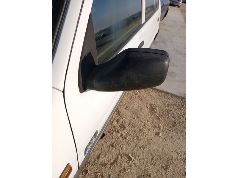 Recambio de retrovisor izquierdo para peugeot 106 ii (1a_, 1c_) 1.1 i referencia OEM IAM   