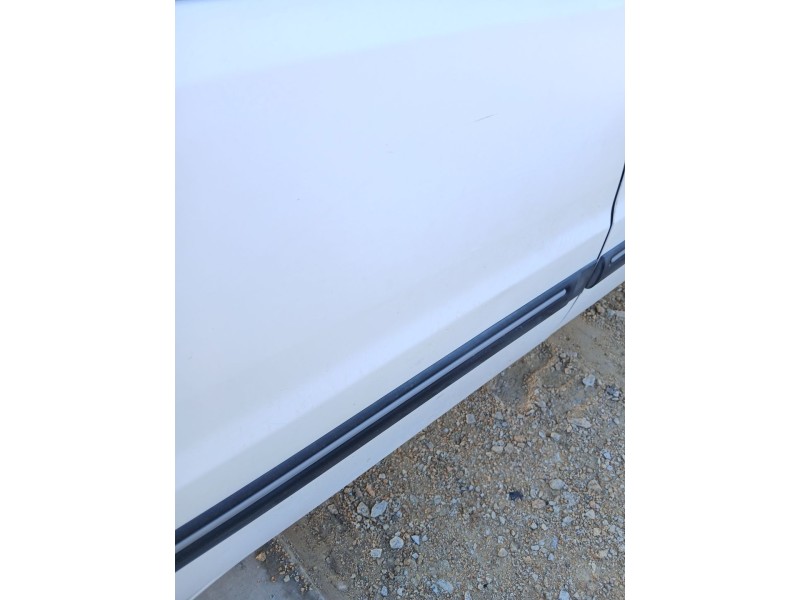 Recambio de puerta trasera derecha para peugeot 106 ii (1a_, 1c_) 1.1 i referencia OEM IAM   
							