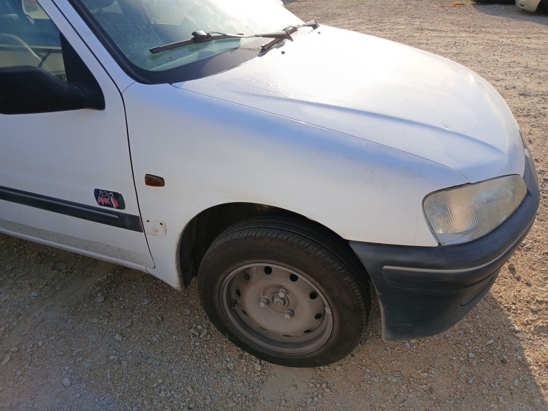 Recambio de aleta delantera derecha para peugeot 106 ii (1a_, 1c_) 1.1 i referencia OEM IAM   