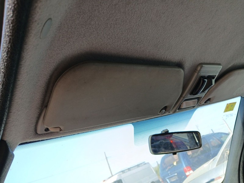 Recambio de parasol izquierdo para peugeot 106 ii (1a_, 1c_) 1.1 i referencia OEM IAM   