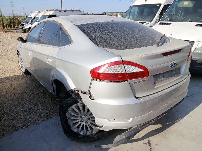 ford mondeo iv (ba7) del año 2007
							